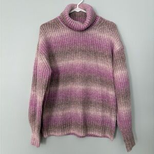 GAP Women’s Chunky Turtleneck Sweater